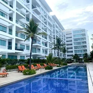 Hermoso Familiar /acceso Directo A La Playa. Morros 3 Apartamento
